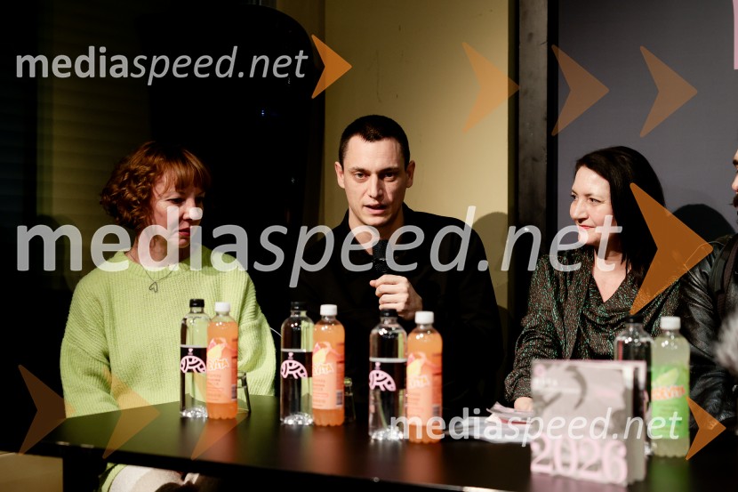 Premiera Življenje podeželjskih plejbojev, Cankarjev dom