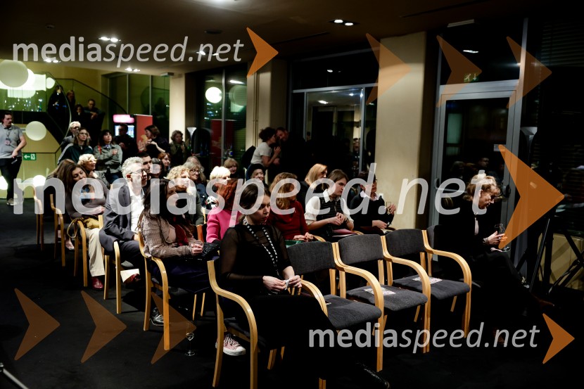 Premiera Življenje podeželjskih plejbojev, Cankarjev dom