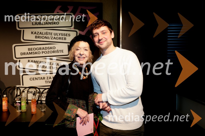 Premiera Življenje podeželjskih plejbojev, Cankarjev dom