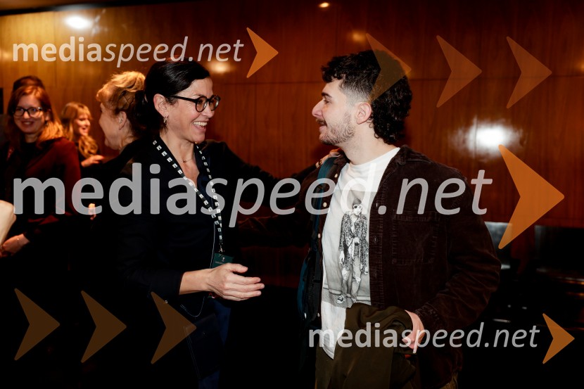 Premiera Življenje podeželjskih plejbojev, Cankarjev dom