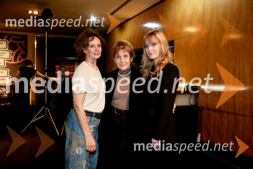 Premiera Življenje podeželjskih plejbojev, Cankarjev dom