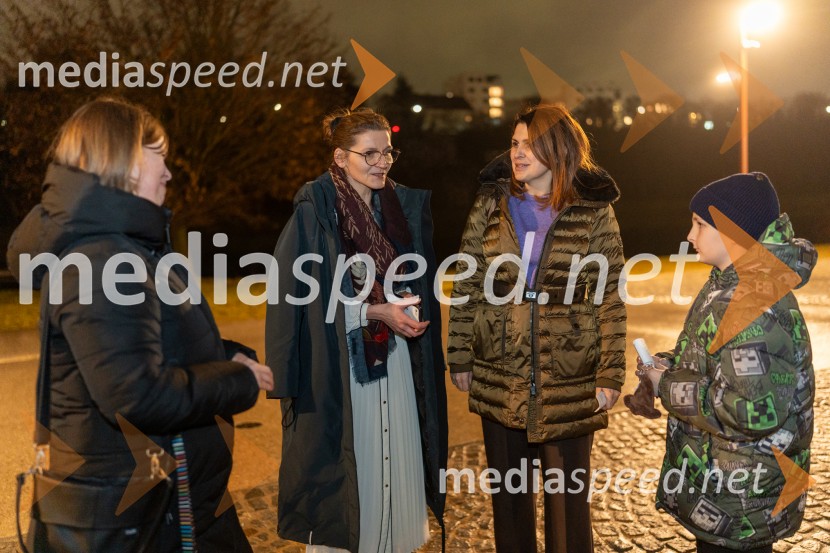 Skrinjica sinjega maka, premiera Lutkovno gledališče Maribor