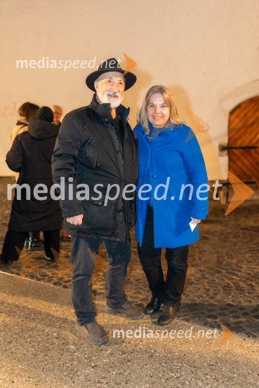 Skrinjica sinjega maka, premiera Lutkovno gledališče Maribor