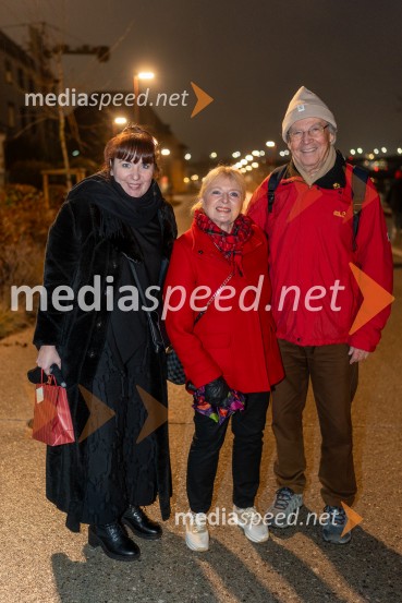 Skrinjica sinjega maka, premiera Lutkovno gledališče Maribor