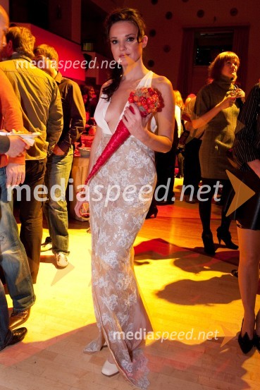 	Alenka Gotar, pevkaFemme Fatale 2009