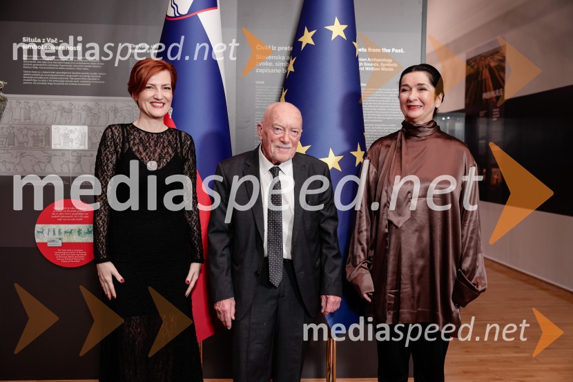 Proslava ob slovenskem kulturnem prazniku s podelitvijo Prešernovih nagrad in nagrad Prešernovega sklada