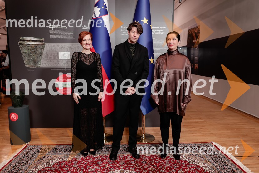 Proslava ob slovenskem kulturnem prazniku s podelitvijo Prešernovih nagrad in nagrad Prešernovega sklada