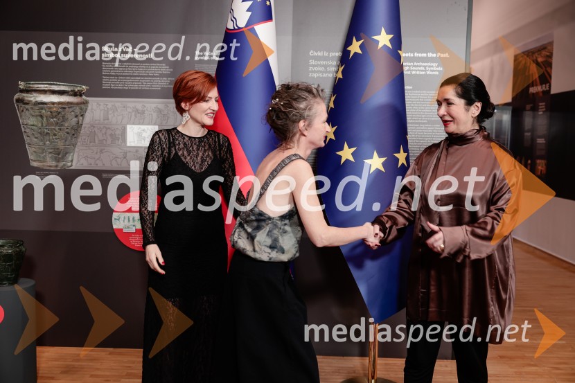 Proslava ob slovenskem kulturnem prazniku s podelitvijo Prešernovih nagrad in nagrad Prešernovega sklada