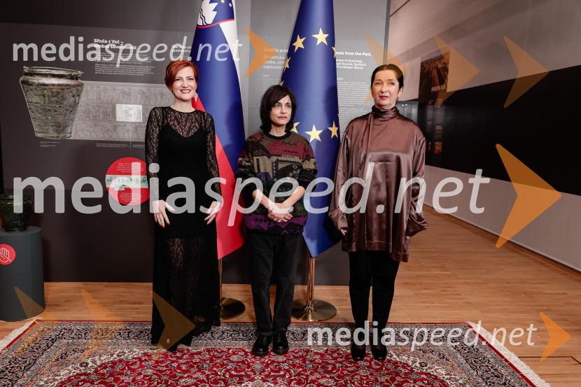 Proslava ob slovenskem kulturnem prazniku s podelitvijo Prešernovih nagrad in nagrad Prešernovega sklada