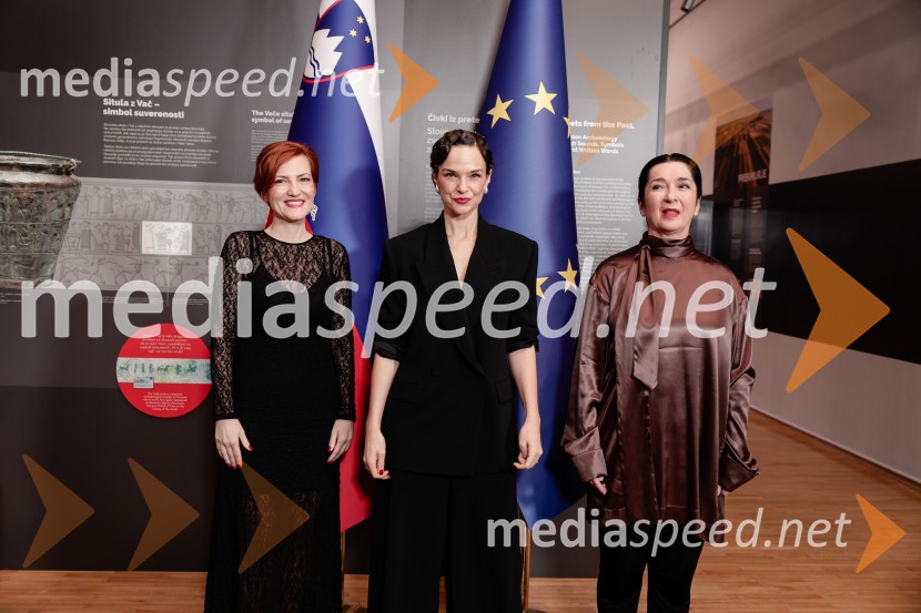 Proslava ob slovenskem kulturnem prazniku s podelitvijo Prešernovih nagrad in nagrad Prešernovega sklada