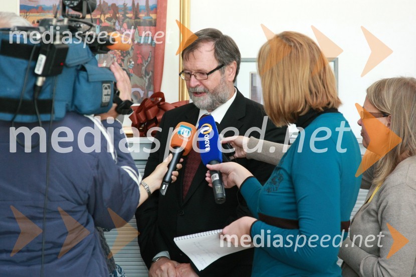 Prof. dr. Ivan Rozman, rektor Univerze v Mariboru in novinarji50. obletnica tehniških fakultet Univerze v Mariboru