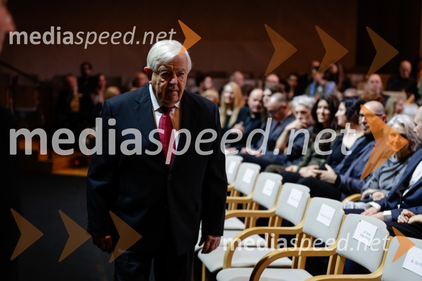 Proslava ob slovenskem kulturnem prazniku s podelitvijo Prešernovih nagrad in nagrad Prešernovega sklada