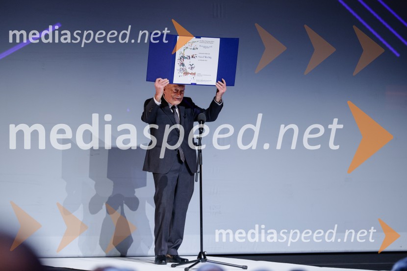 Proslava ob slovenskem kulturnem prazniku s podelitvijo Prešernovih nagrad in nagrad Prešernovega sklada