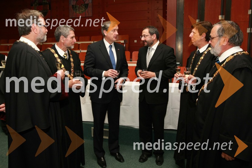 Prof. dr. Ivan Rozman, rektor Univerze v Mariboru, prof. dr. Ludvik Trauner, dekan Fakultete za gradbeništvo UM, dr. Danilo Türk, predsednik Republike Slovenije, dr. József Györkös, državni sekretar Ministrstva za visoko šolstvo, znanost in tehnologijo, prof. dr. Željko Knez, dekan Fakultete za kemijo in kemijsko tehnologijo UM in prof. dr. Igor Tičar, dekan Fakultete za elektrotehniko, računalništvo in informatiko (FERI) UM50. obletnica tehniških fakultet Univerze v Mariboru