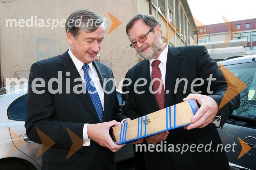 Dr. Danilo Türk, predsednik Republike Slovenije in prof. dr. Ivan Rozman, rektor Univerze v Mariboru50. obletnica tehniških fakultet Univerze v Mariboru