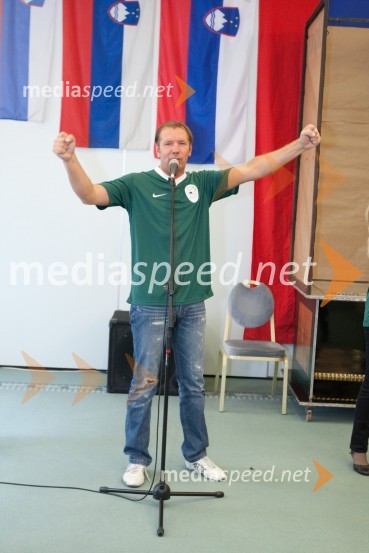 Gianni Rijavec, pevecV meni bije slovensko srce, promocija pesmi Giannija Rijavca