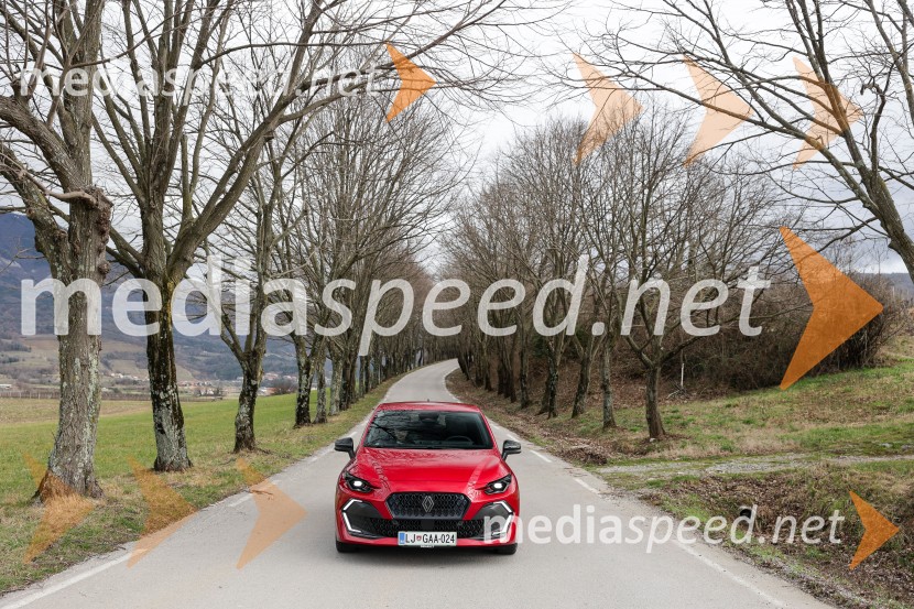 Slovenska predstavitev Ranault Clio