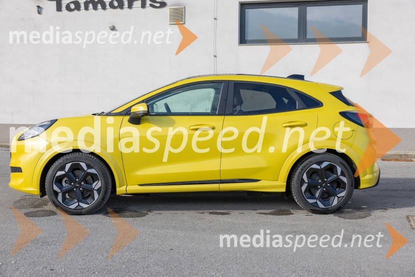 FORD PUMA GEN-E PREMIUM