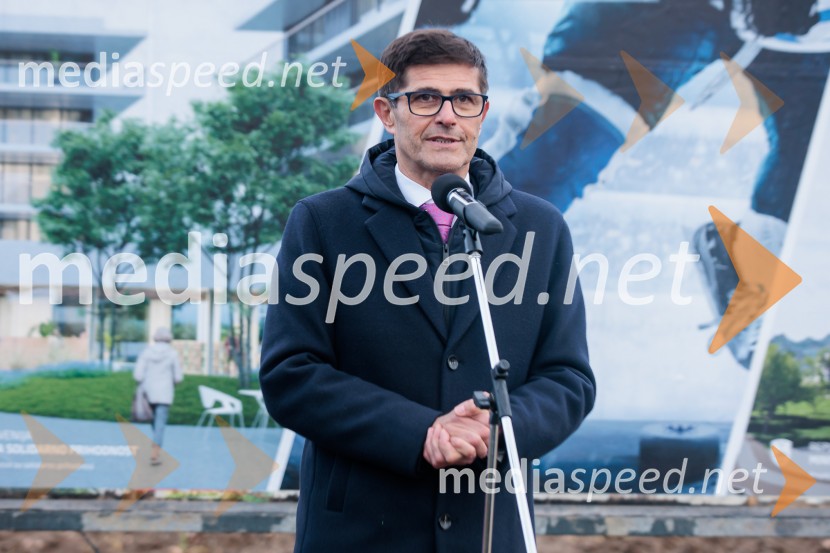 Vlada Republike Slovenije obiskala Kranj