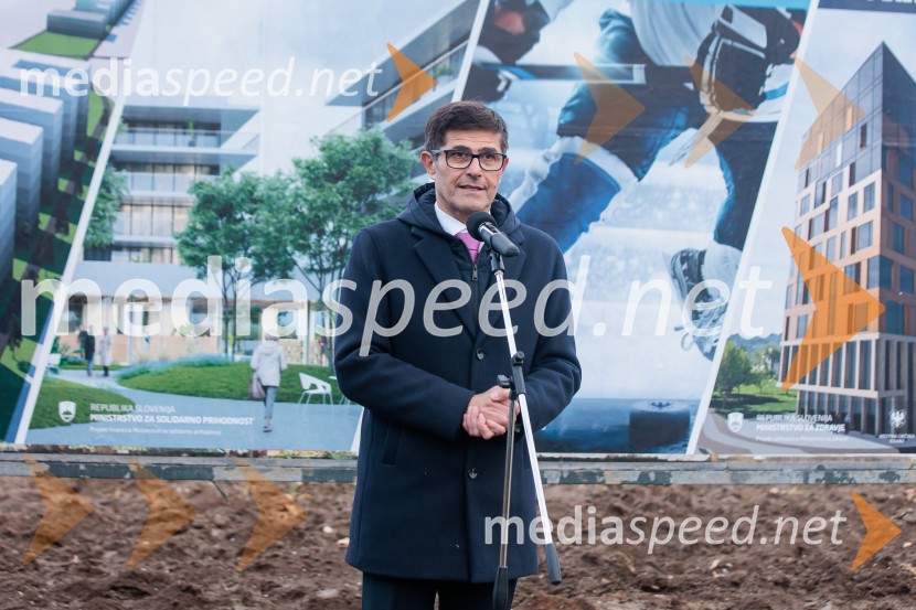 Vlada Republike Slovenije obiskala Kranj