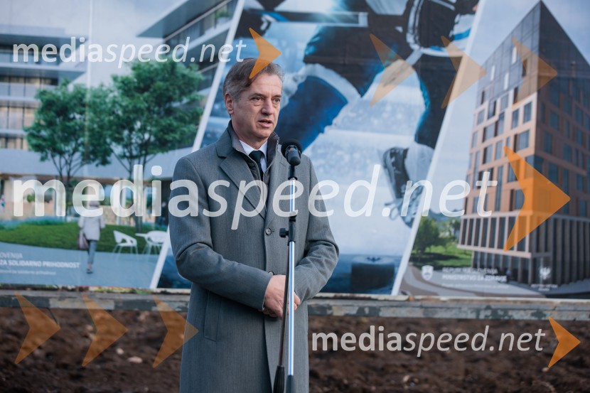 Vlada Republike Slovenije obiskala Kranj