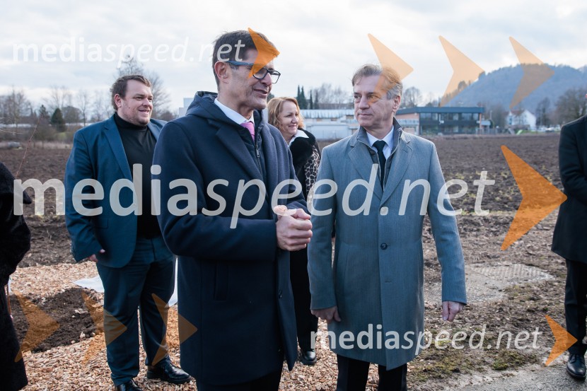 Vlada Republike Slovenije obiskala Kranj