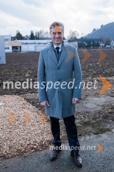 Vlada Republike Slovenije obiskala Kranj