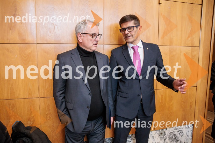 Vlada Republike Slovenije obiskala Kranj