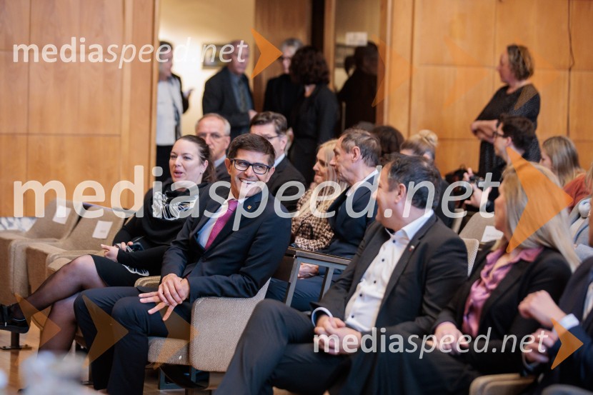 Vlada Republike Slovenije obiskala Kranj