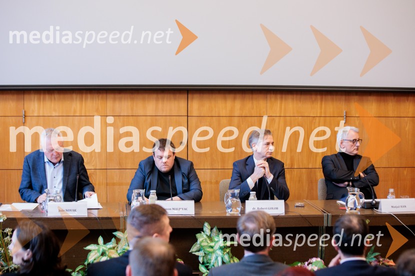 Vlada Republike Slovenije obiskala Kranj