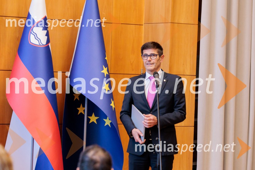 Vlada Republike Slovenije obiskala Kranj