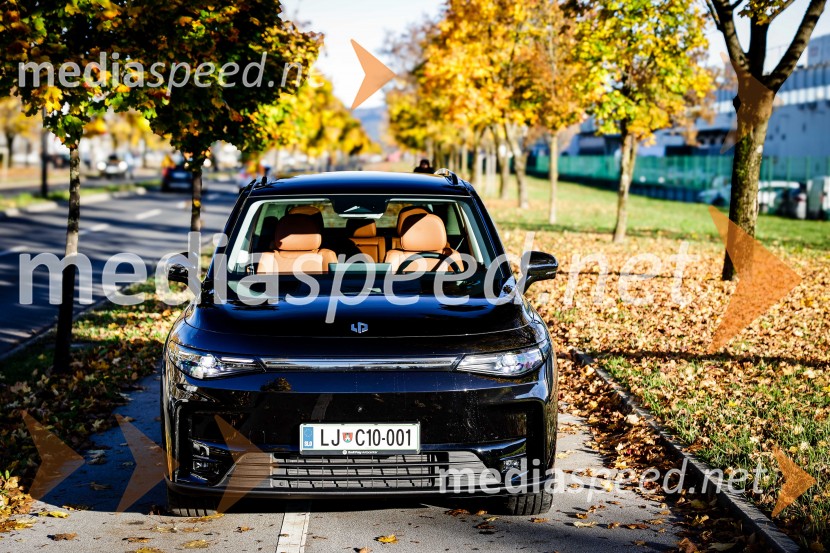 Leapmotor januarja najuspešnejša električna avtomobilska znamka v Sloveniji