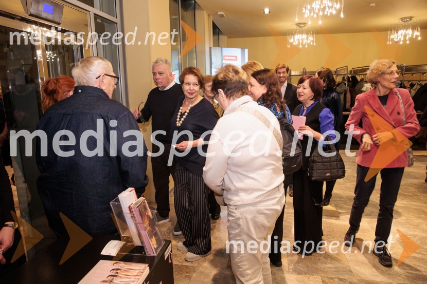 Leta, premiera, Mestno gledališče Ljubjansko