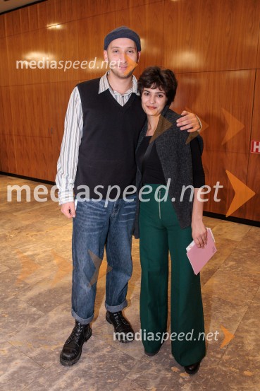 Leta, premiera, Mestno gledališče Ljubjansko