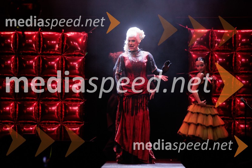 Molly & Jenna, Valentinov drag show, Festivalna dvorana Ljubljana