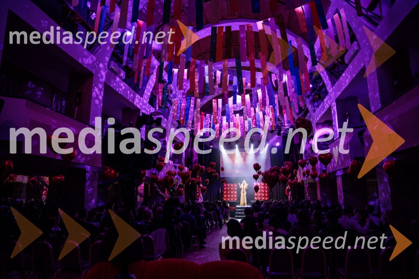 Molly & Jenna, Valentinov drag show, Festivalna dvorana Ljubljana