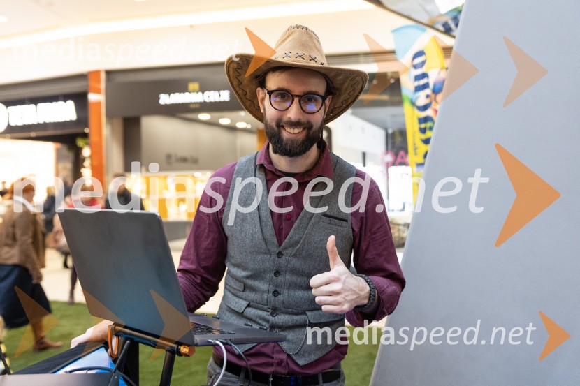 Zabava z navihano Doti in kurenti, Citycener Celje