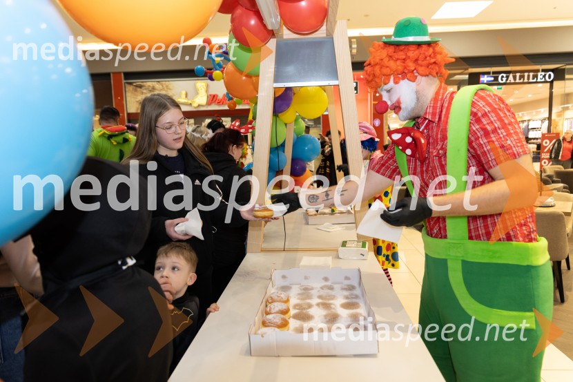 Zabava z navihano Doti in kurenti, Citycener Celje
