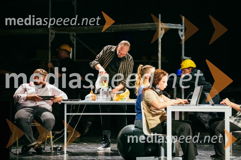 V potu mojega obraza,  krstna uprizoritev koreografskega eseja, SNG Nova Gorica