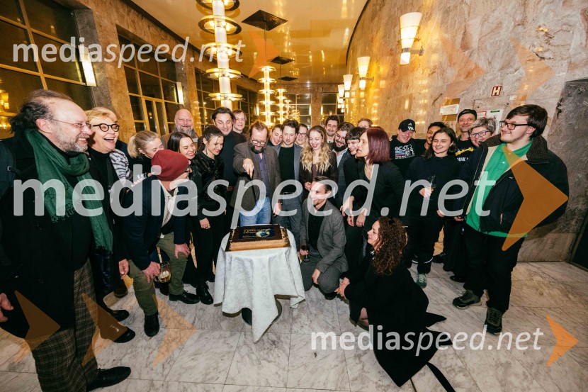 V potu mojega obraza,  krstna uprizoritev koreografskega eseja, SNG Nova Gorica