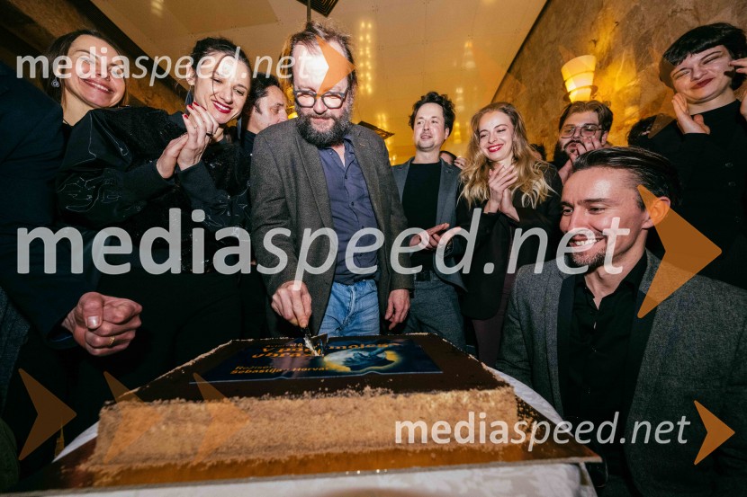 V potu mojega obraza,  krstna uprizoritev koreografskega eseja, SNG Nova Gorica