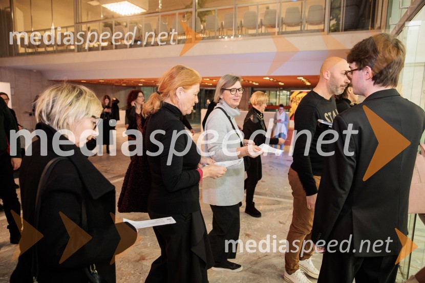 Akram Khan Company, Thikra - noč spominjanja, plesno-gledališko uprizoritev