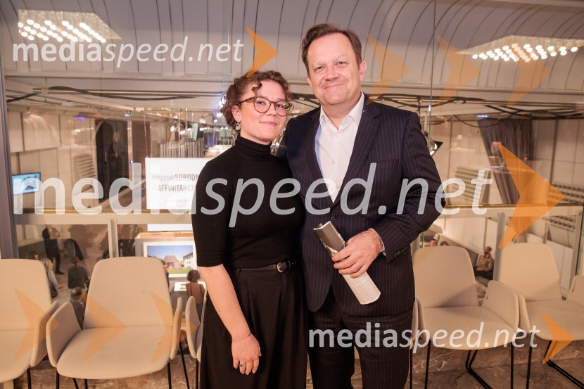 Akram Khan Company, Thikra - noč spominjanja, plesno-gledališko uprizoritev