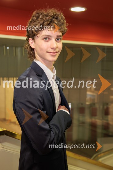 Akram Khan Company, Thikra - noč spominjanja, plesno-gledališko uprizoritev