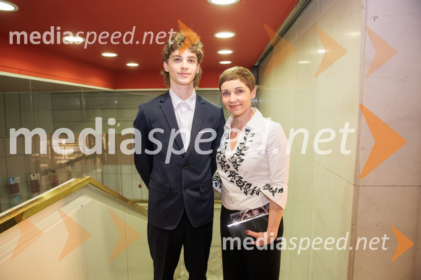 Akram Khan Company, Thikra - noč spominjanja, plesno-gledališko uprizoritev