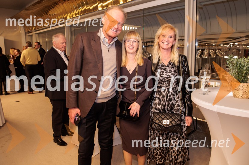 Akram Khan Company, Thikra - noč spominjanja, plesno-gledališko uprizoritev