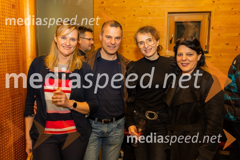 Iskrivo v živo: prof. dr.Bogomil Ferfila in Darja Groznik