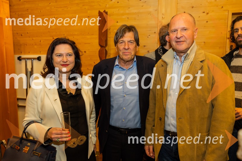 Iskrivo v živo: prof. dr.Bogomil Ferfila in Darja Groznik