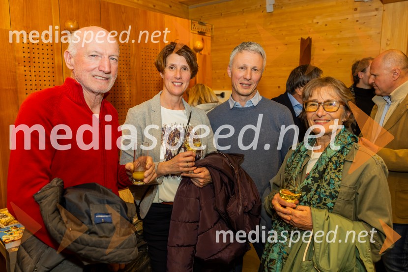 Iskrivo v živo: prof. dr.Bogomil Ferfila in Darja Groznik