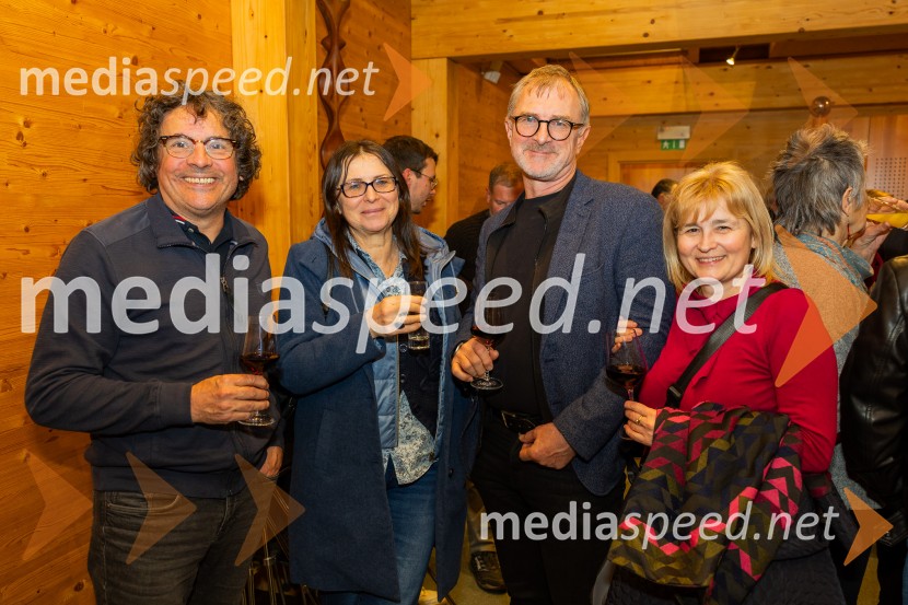 Iskrivo v živo: prof. dr.Bogomil Ferfila in Darja Groznik